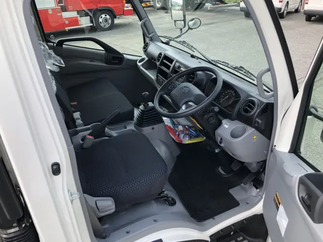 日野 デュトロ 2KG-XZU720M(2WD)の写真4