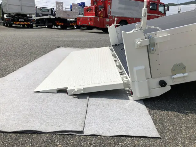 日野 デュトロ 2KG-XZU720M(2WD)の写真19