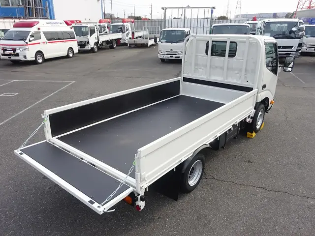 トヨタ ダイナ 3BF-TRY230(2WD)の写真18