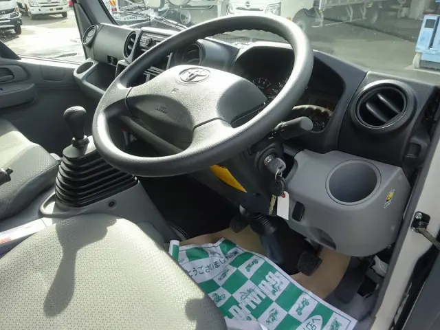 トヨタ ダイナ 3BF-TRY230(2WD)の写真44