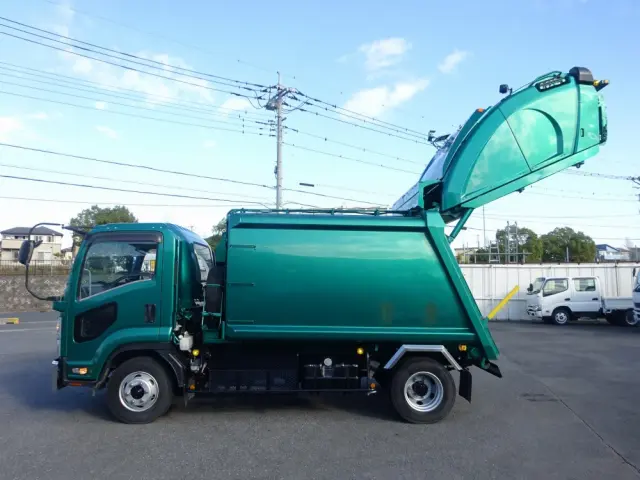 いすゞ フォワード SKG-FRR90S2(2WD)の写真7