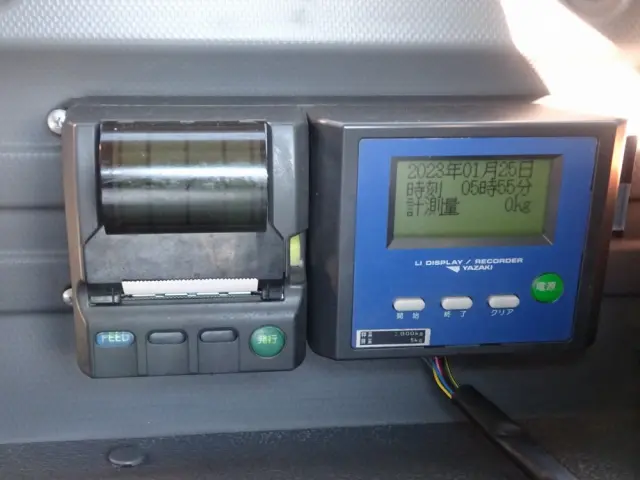 いすゞ フォワード SKG-FRR90S2(2WD)の写真25