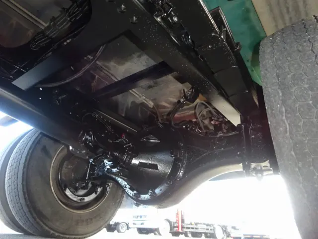 いすゞ フォワード SKG-FRR90S2(2WD)の写真32