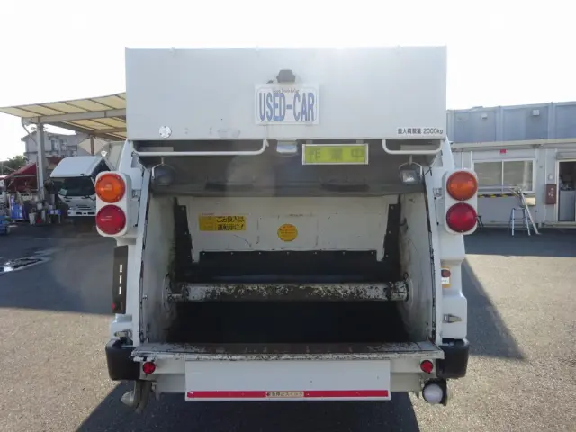 いすゞ エルフ TKG-NMR85N(2WD)の写真8