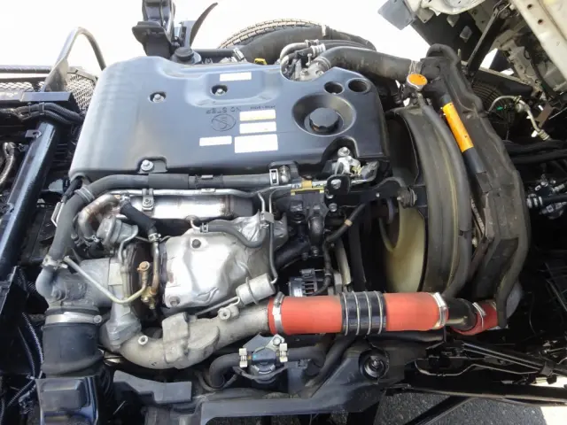 いすゞ エルフ TKG-NMR85N(2WD)の写真10