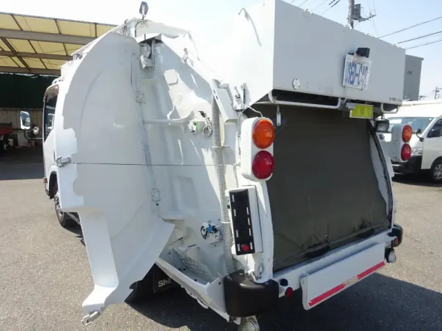 いすゞ エルフ TKG-NMR85N(2WD)の写真21