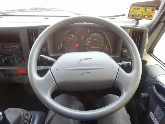 いすゞ エルフ TKG-NMR85N(2WD)の写真36