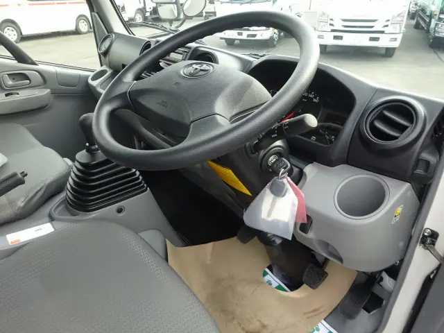 トヨタ ダイナ 3BF-TRY230(2WD)の写真45