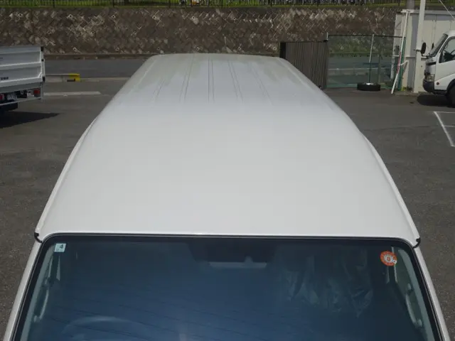 トヨタ ハイエース 3BA-TRH224W(2WD)の写真47