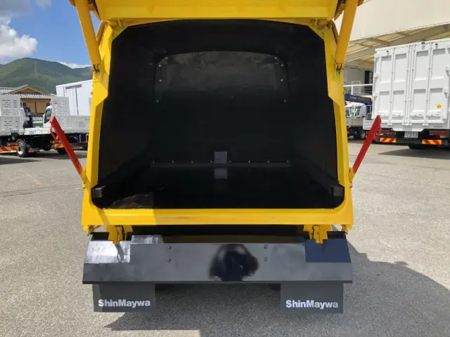 トヨタ ダイナ 2RG-XZU605A(2WD)の写真8