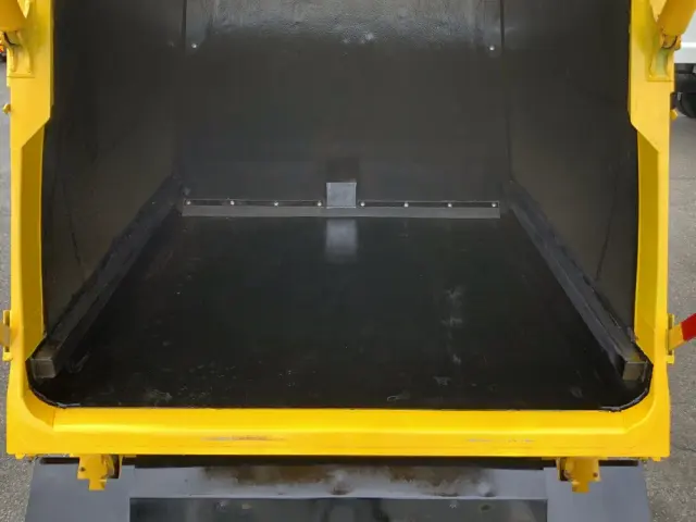 トヨタ ダイナ 2RG-XZU605A(2WD)の写真16