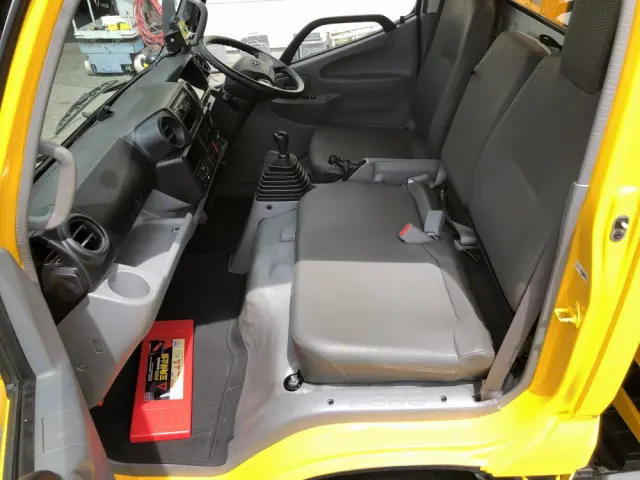 トヨタ ダイナ 2RG-XZU605A(2WD)の写真34