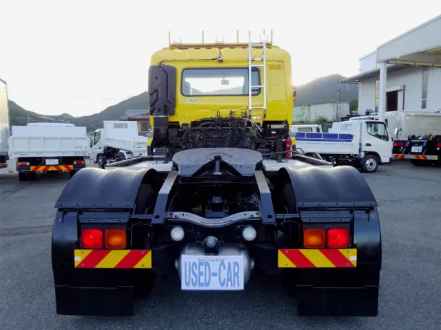 UD クオン QKG-GK6XAB(2WD)の写真3