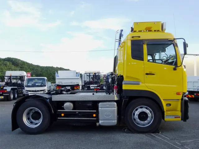 UD クオン QKG-GK6XAB(2WD)の写真8