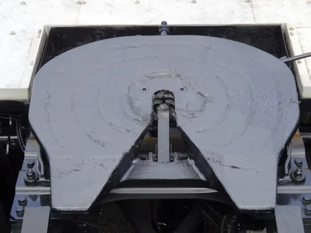 UD クオン QKG-GK6XAB(2WD)の写真13