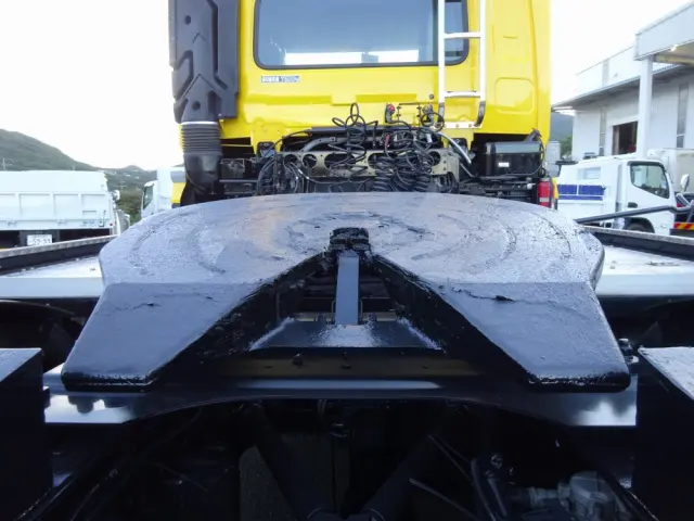 UD クオン QKG-GK6XAB(2WD)の写真15