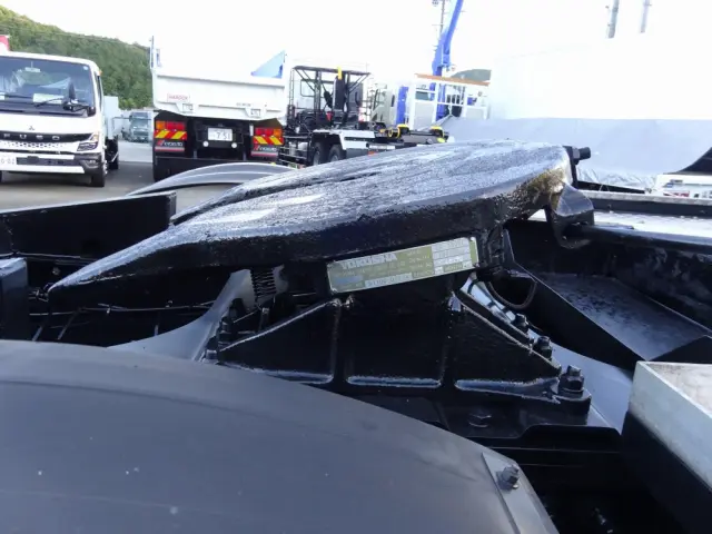 UD クオン QKG-GK6XAB(2WD)の写真18