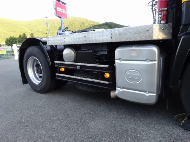 UD クオン QKG-GK6XAB(2WD)の写真26