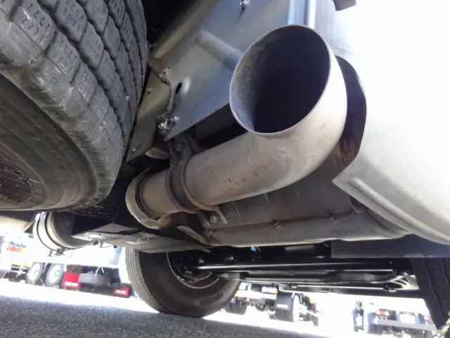 UD クオン QKG-GK6XAB(2WD)の写真36