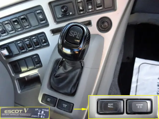 UD クオン QKG-GK6XAB(2WD)の写真41