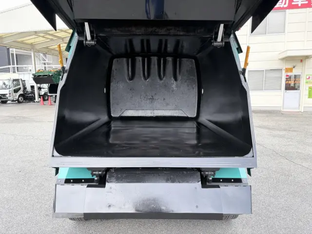 いすゞ エルフ TPG-NMR85N(2WD)の写真8