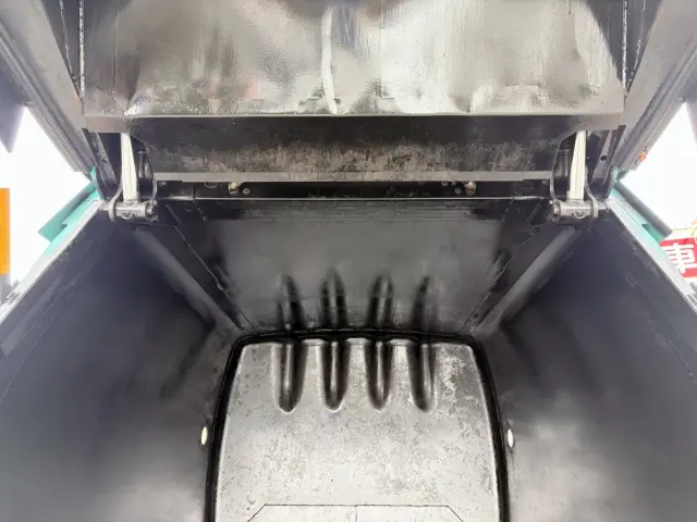 いすゞ エルフ TPG-NMR85N(2WD)の写真13