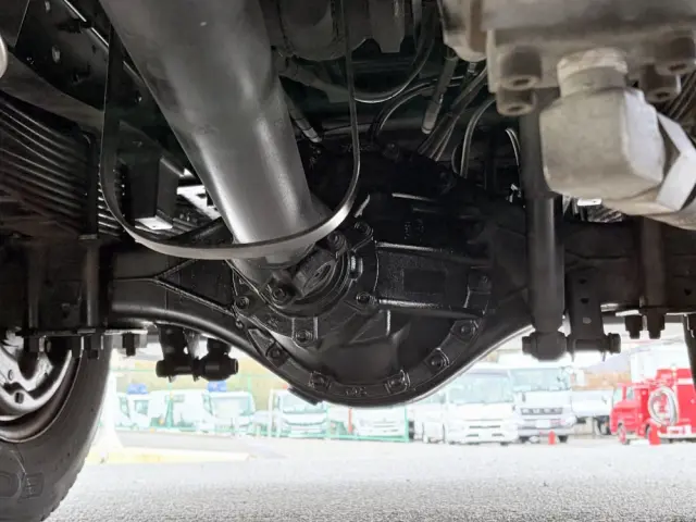 いすゞ エルフ TPG-NMR85N(2WD)の写真32