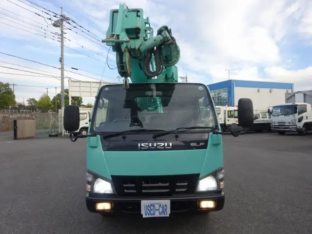 いすゞ エルフ PB-NKR81N(2WD)の写真28