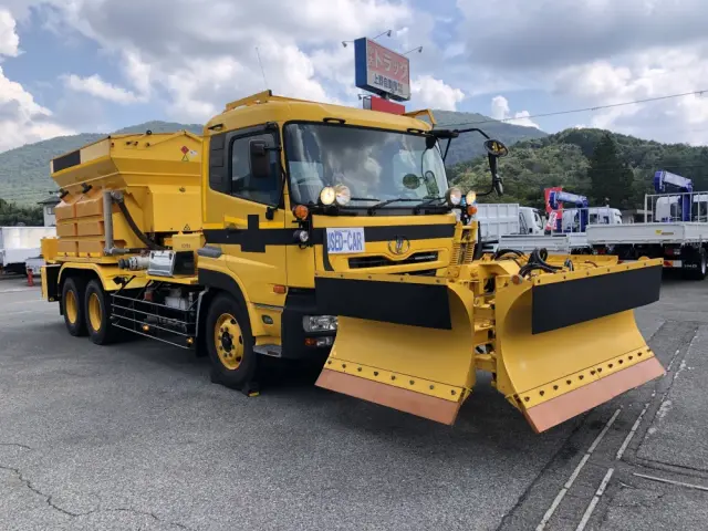 UD クオン ADG-CW4YL(6x4)の写真7