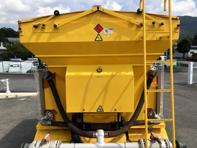 UD クオン ADG-CW4YL(6x4)の写真28