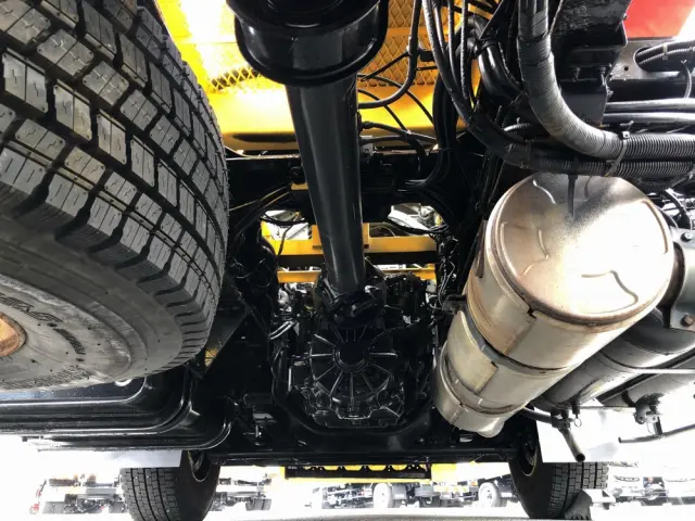 UD クオン ADG-CW4YL(6x4)の写真36