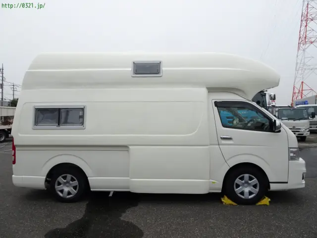 トヨタ ハイエース CBF-TRH221K(2WD)の写真18