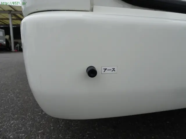 トヨタ ハイエース CBF-TRH221K(2WD)の写真33