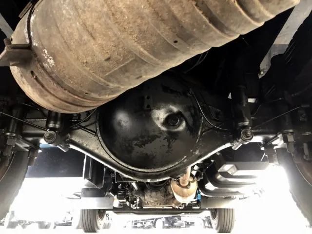 三菱 キャンター TKG-FEB90(2WD)の写真9