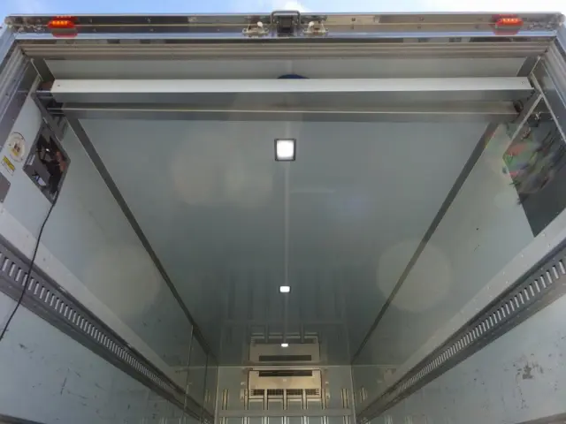 日野 レンジャー 2KG-FD2ABA(2WD)の写真14