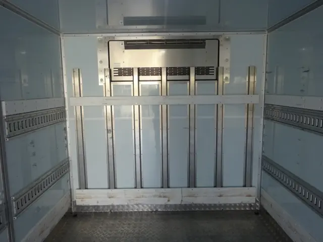 日野 レンジャー 2KG-FD2ABA(2WD)の写真16