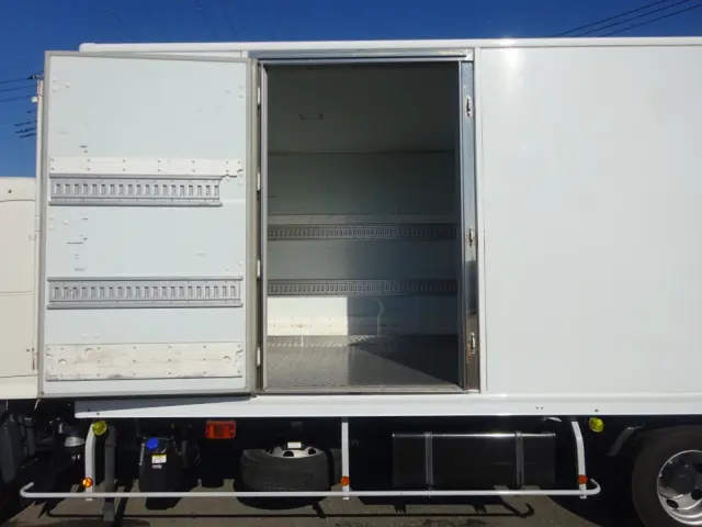 日野 レンジャー 2KG-FD2ABA(2WD)の写真22