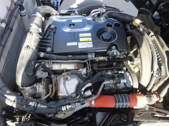 いすゞ エルフ TRG-NMR85N(2WD)の写真10