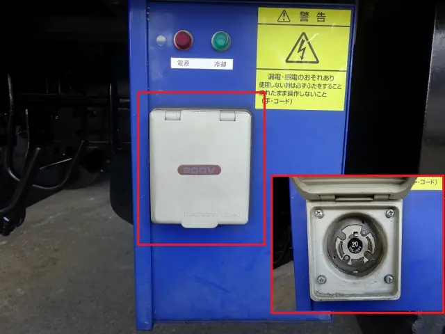 いすゞ エルフ TRG-NMR85N(2WD)の写真18