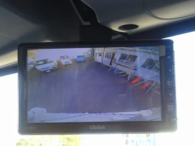 いすゞ エルフ TRG-NMR85N(2WD)の写真35