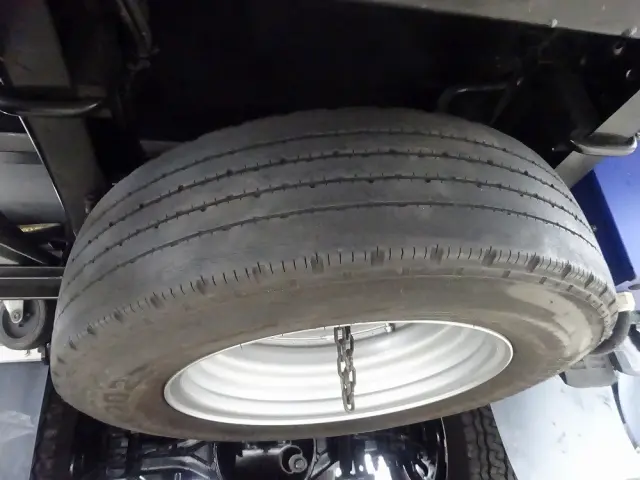 いすゞ エルフ TRG-NMR85N(2WD)の写真41