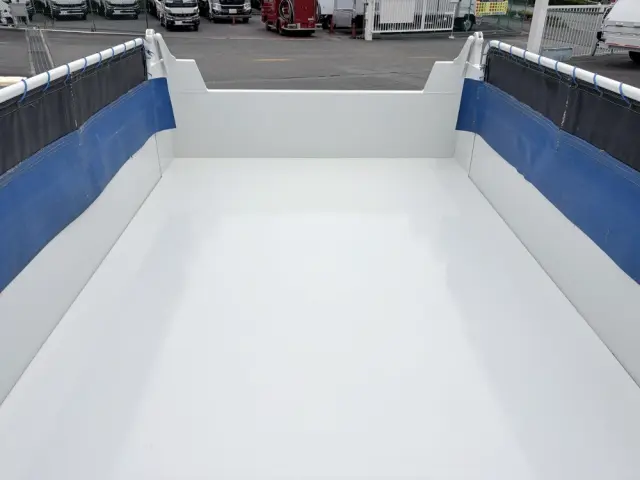 いすゞ エルフ 2RG-NKR88AT(2WD)の写真16