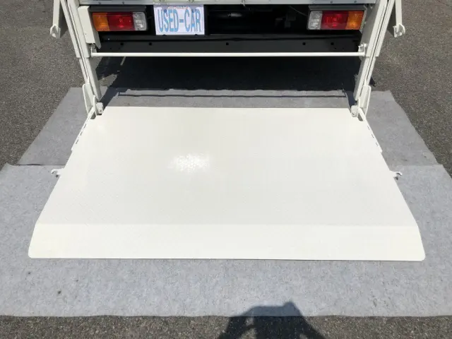 トヨタ ダイナ 2RG-XZU710(2WD)の写真16