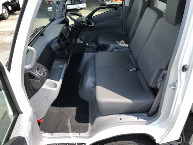 トヨタ ダイナ 2RG-XZU710(2WD)の写真33
