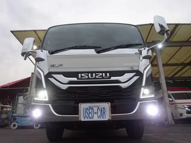 いすゞ エルフ 2RG-NKR88AM(2WD)の写真21