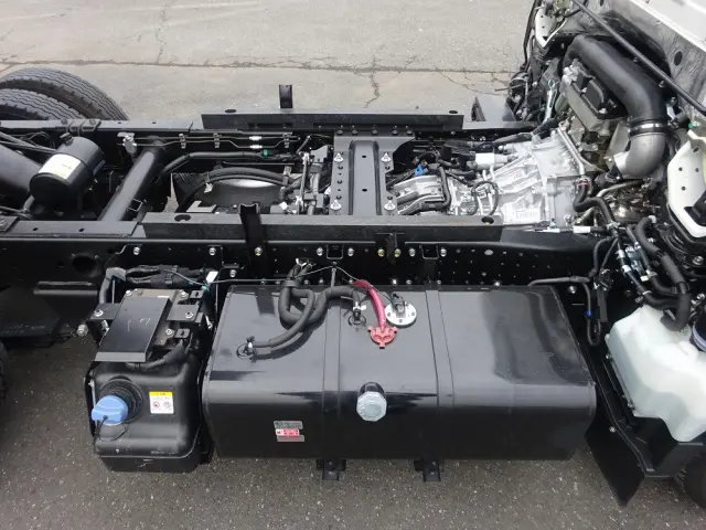 いすゞ エルフ 2RG-NKR88AM(2WD)の写真28