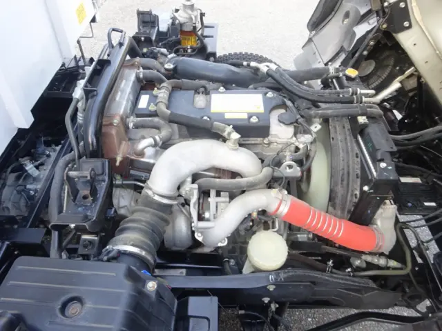 いすゞ フォワード 2PG-FRR90S1(2WD)の写真10