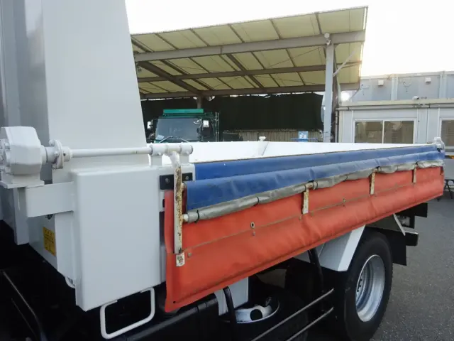 いすゞ フォワード 2PG-FRR90S1(2WD)の写真21