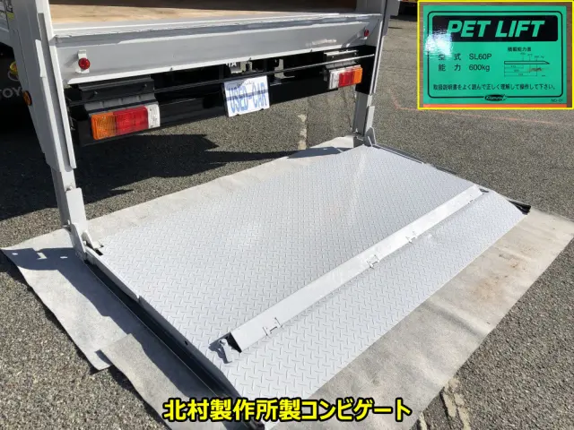 トヨタ ダイナ 2RG-XZU710(2WD)の写真19