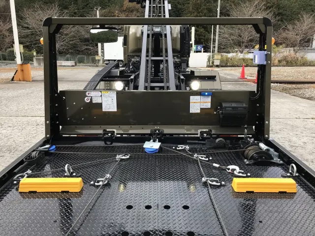 いすゞ エルフ 2RG-NPR88AM(2WD)の写真12